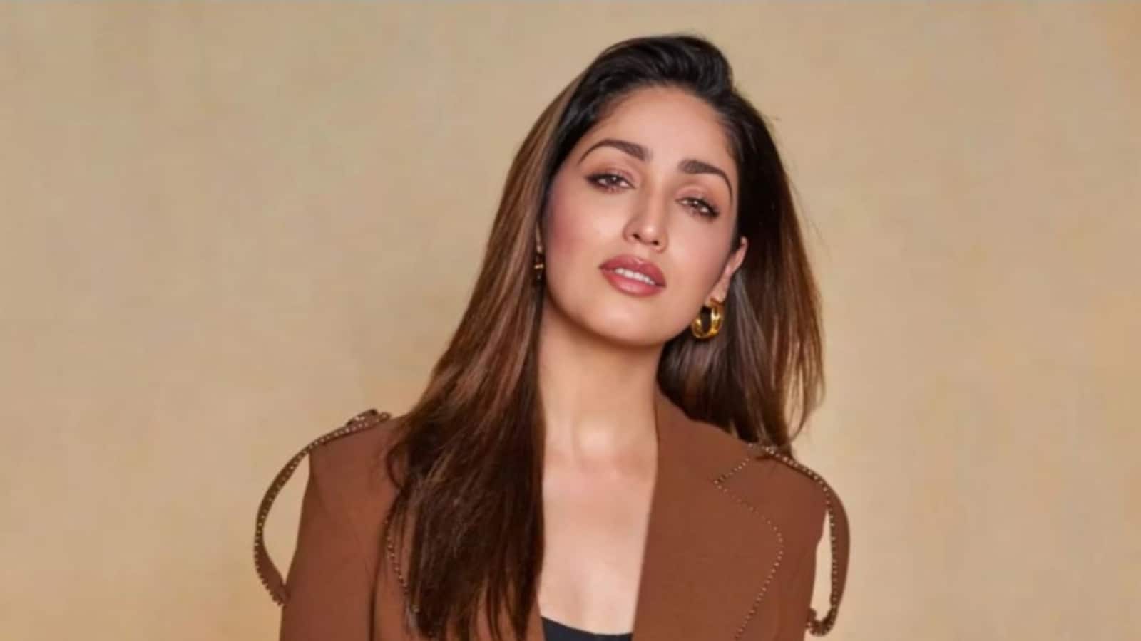 Yami Gautam: मैडॉक ऑफिस के बाहर यामी गौतम हुईं स्पॉट, जल्द करेंगी नए प्रोजेक्ट ऐलान?