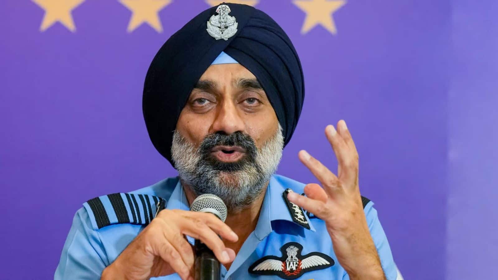 Operation Sindoor: भारत ने पाकिस्तान के 5 F-16 और JF-17 लड़ाकू विमान मार गिराए थे- IAF चीफ एपी सिंह