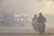 Delhi AQI: दिवाली के बाद दिल्ली का घुटने लगा दम! AQI में भारी उछाल, NCR पर छाया जहरीला स्मॉग