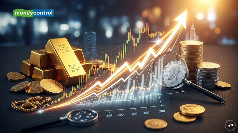 Gold Silver Price: एक दिन में ₹9700 बढ़ा सोने का भाव, चांदी भी नई ऊंचाई पर; टूट गए सारे रिकॉर्ड - gold silver price hits record highs in india as safe haven
