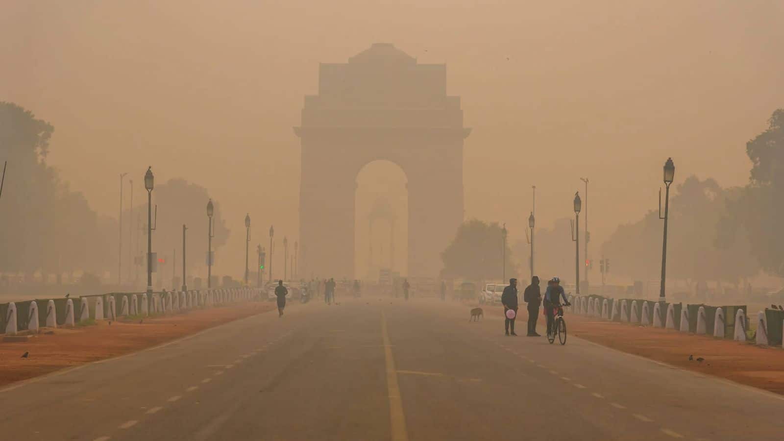 Delhi AQI: दिवाली से पहले प्रदूषण बढ़ा, दिल्ली-NCR में GRAP फेज-II प्रतिबंध लागू, इन कामों पर लगेगी रोक