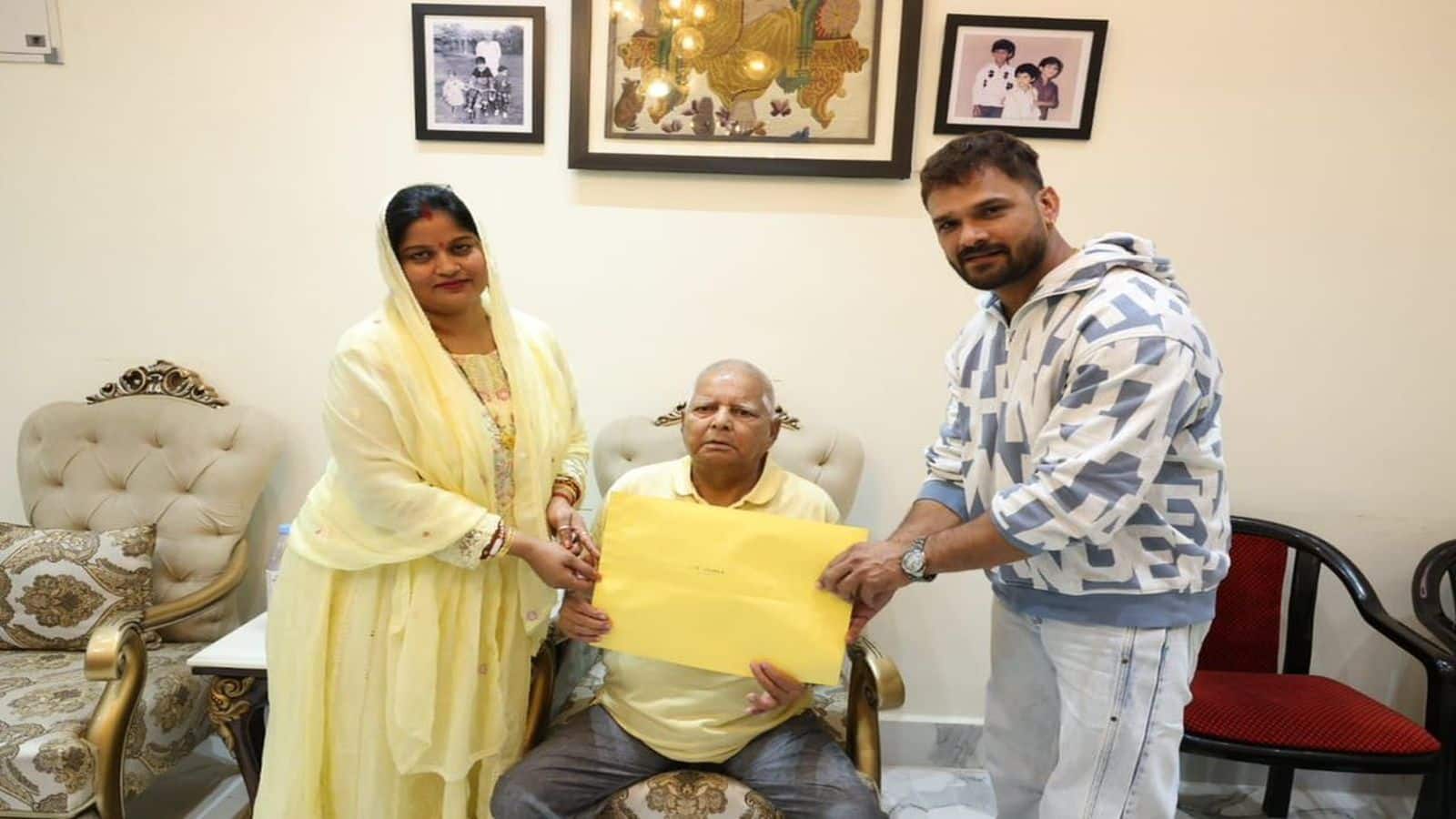 Bihar Election 2025: ऐक्टर खेसारी लाल यादव छपरा से लड़ेंगे विधानसभा चुनाव, भोजपुरी सुपरस्टार ने थामा RJD का थामन