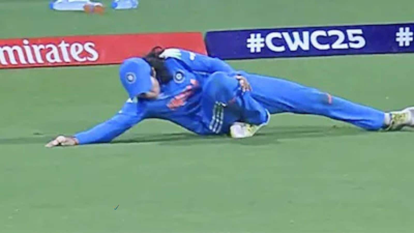 IND W vs BAN W: ऑस्ट्रेलिया से सेमीफाइनल से पहले टीम इंडिया को बड़ा झटका, भारत की स्टार बल्लेबाज हुई चोटिल IND W vs BAN W: ऑस्ट्रेलिया से सेमीफाइनल से पहले टीम इंडिया को बड़ा झटका, भारत की स्टार बल्लेबाज हुई चोटिल