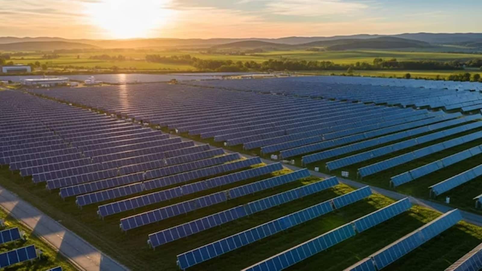 Saatvik Green Energy shares: इस ग्रीन एनर्जी स्टॉक में 23% का उछाल संभव, मोतीलाल ओसवाल ने दिया बड़ा टारगेट Saatvik Green Energy shares: इस ग्रीन एनर्जी स्टॉक में 23% का उछाल संभव, मोतीलाल ओसवाल ने दिया बड़ा टारगेट