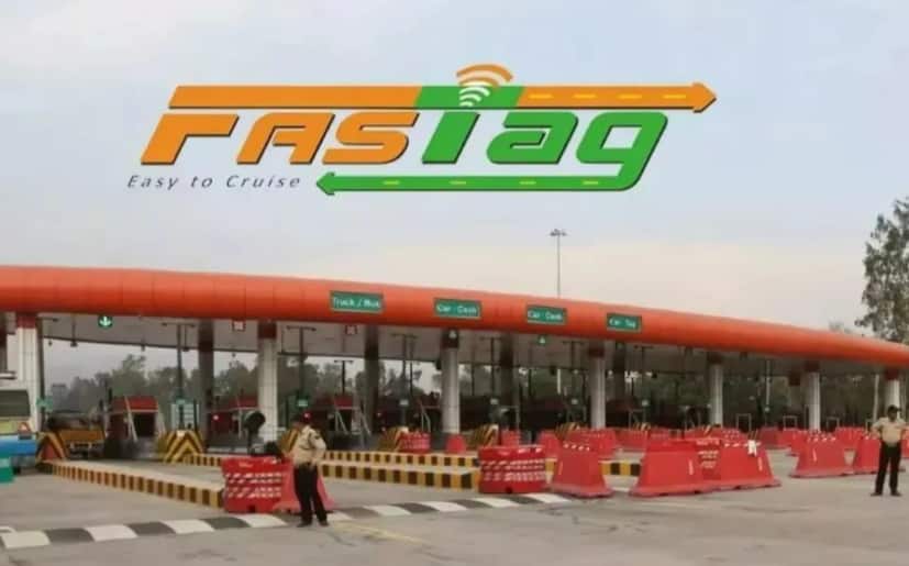 Toll Tax New Rule: 15 नवंबर से बिना FASTag वाले वाहनों पर टोल शुल्क होगा दोगुना, UPI से भुगतान पर 1.25 गुना लगेगा शुल्क