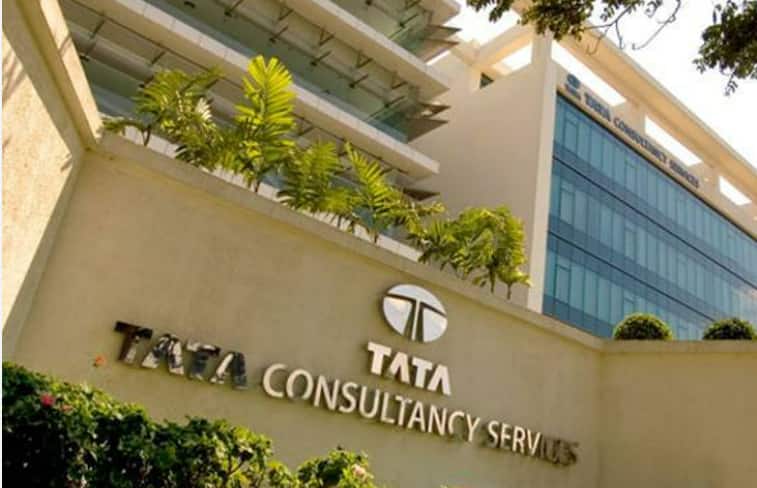 TCS का यूके में बड़ा निवेश...3 सालों में 5,000 नई नौकरियां, लंदन  में AI अनुभव और डिजाइन स्टूडियो का उद्घाटन