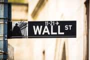 US Market : महंगाई में नरमी और नतीजों में मजबूती के दम पर वॉल स्ट्रीट रिकॉर्ड ऊंचाई पर हुआ बंद
