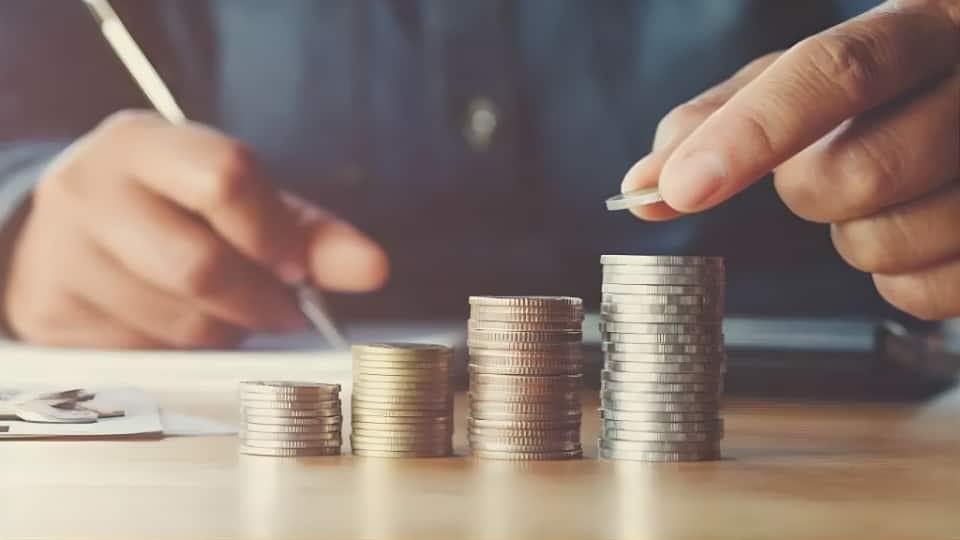 एन्युटी प्लान क्या है? पेंशन प्लान में निभाता है अहम भूमिका जानिए कैसे करता है काम एन्युटी प्लान क्या है? पेंशन प्लान में निभाता है अहम भूमिका जानिए कैसे करता है काम