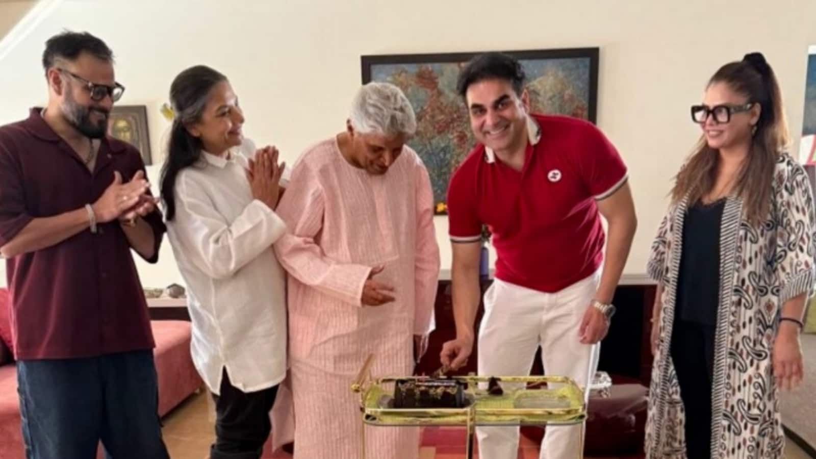 Shabana Azmi:  शबाना आज़मी ने बेटी के पिता अरबाज़ खान को दी वॉर्निंग, कहा- उसके इशारों पर नाचने के लिए...
