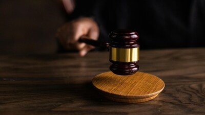 मुंबई में 17 साल पुराना घरेलू हिंसा का केस ऐसे हुआ खत्म
