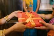 Diwali Bonus: क्या दिवाली बोनस टैक्स-फ्री होता है? टैक्स के नियमों को जान लीजिए नहीं तो हो सकती है मुश्किल