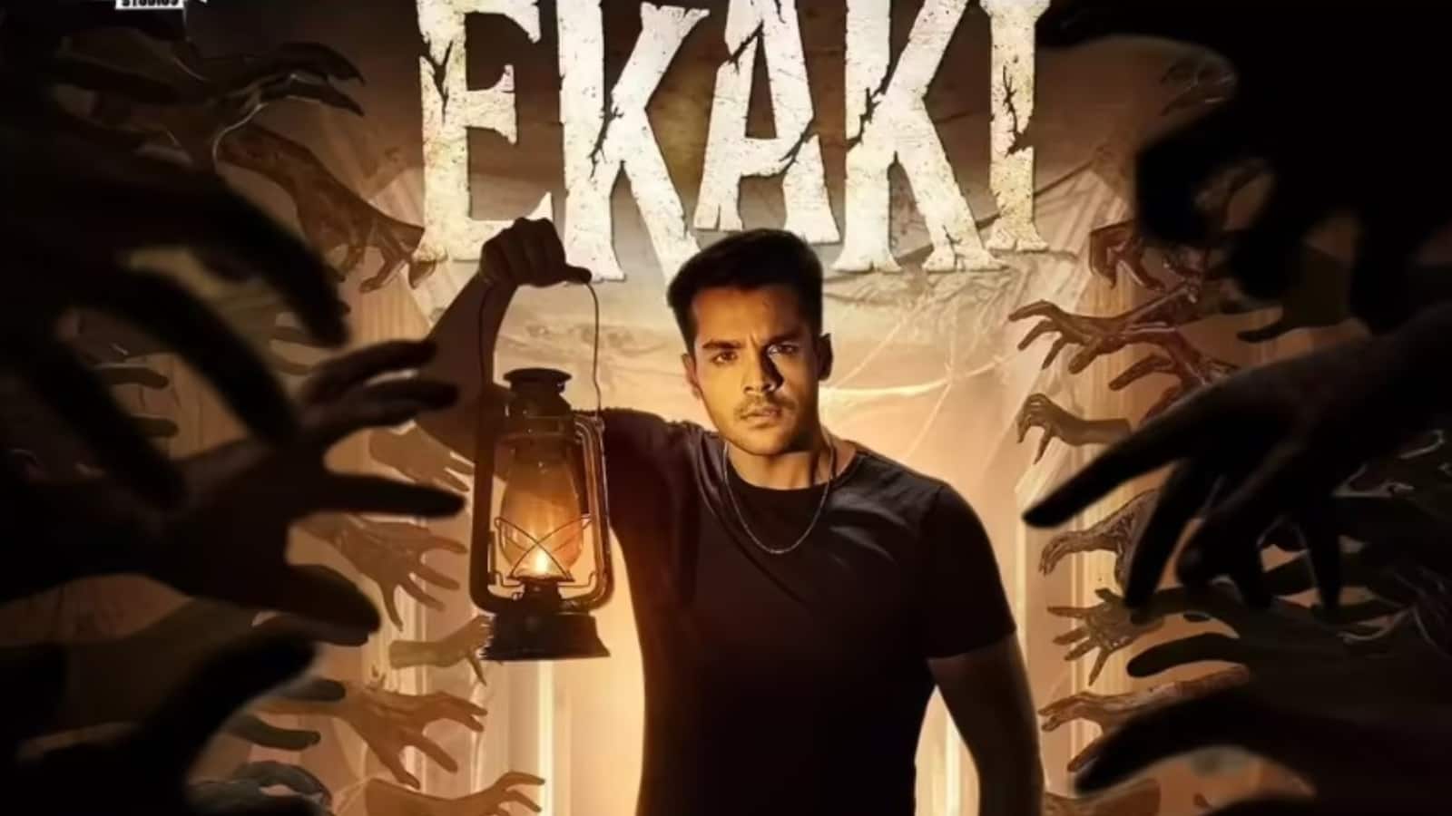 Ekaki Trailer:  आशीष चंचलानी लाए हंसी और डर का कॉम्बो! ‘एकाकी’ का ट्रेलर हुआ रिलीज़ Ekaki Trailer:  आशीष चंचलानी लाए हंसी और डर का कॉम्बो! ‘एकाकी’ का ट्रेलर हुआ रिलीज़
