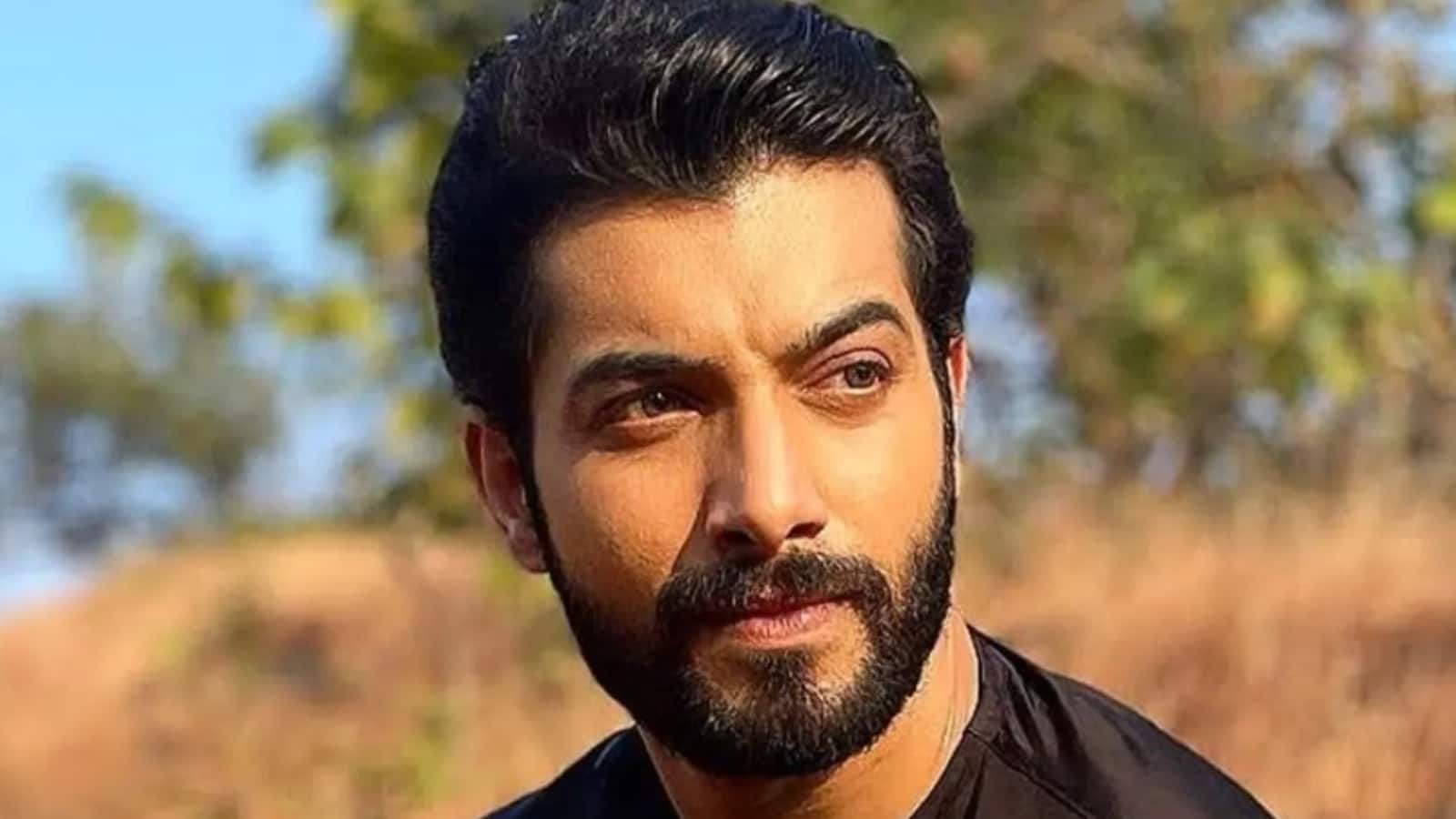 Sharad Malhotra: 'कैसा लगा मेरे खून का सेक्रिफाइज...' शरद मल्होत्रा को जब फैन से मिला खौफनाक तोहफा Sharad Malhotra: 'कैसा लगा मेरे खून का सेक्रिफाइज...' शरद मल्होत्रा को जब फैन से मिला खौफनाक तोहफा