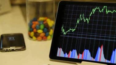 Stocks to Watch: आज 16 अक्टूबर को Axis Bank, HDB Financial, IEX, Infosys समेत इन शेयरों पर रहेगा फोकस, दिख सकता है बड़ा उतार-चढ़ाव
