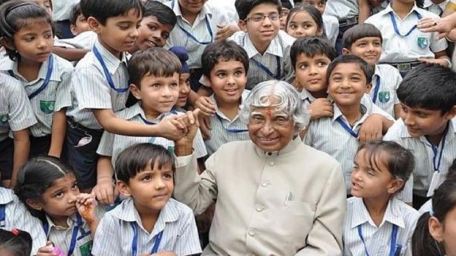 World Students Day 2025: आज देश के इस महान वैज्ञानिक की जयंती पर मनाते हैं छात्र दिवस, जानिए कब और कैस हुई इसकी शुरुआत