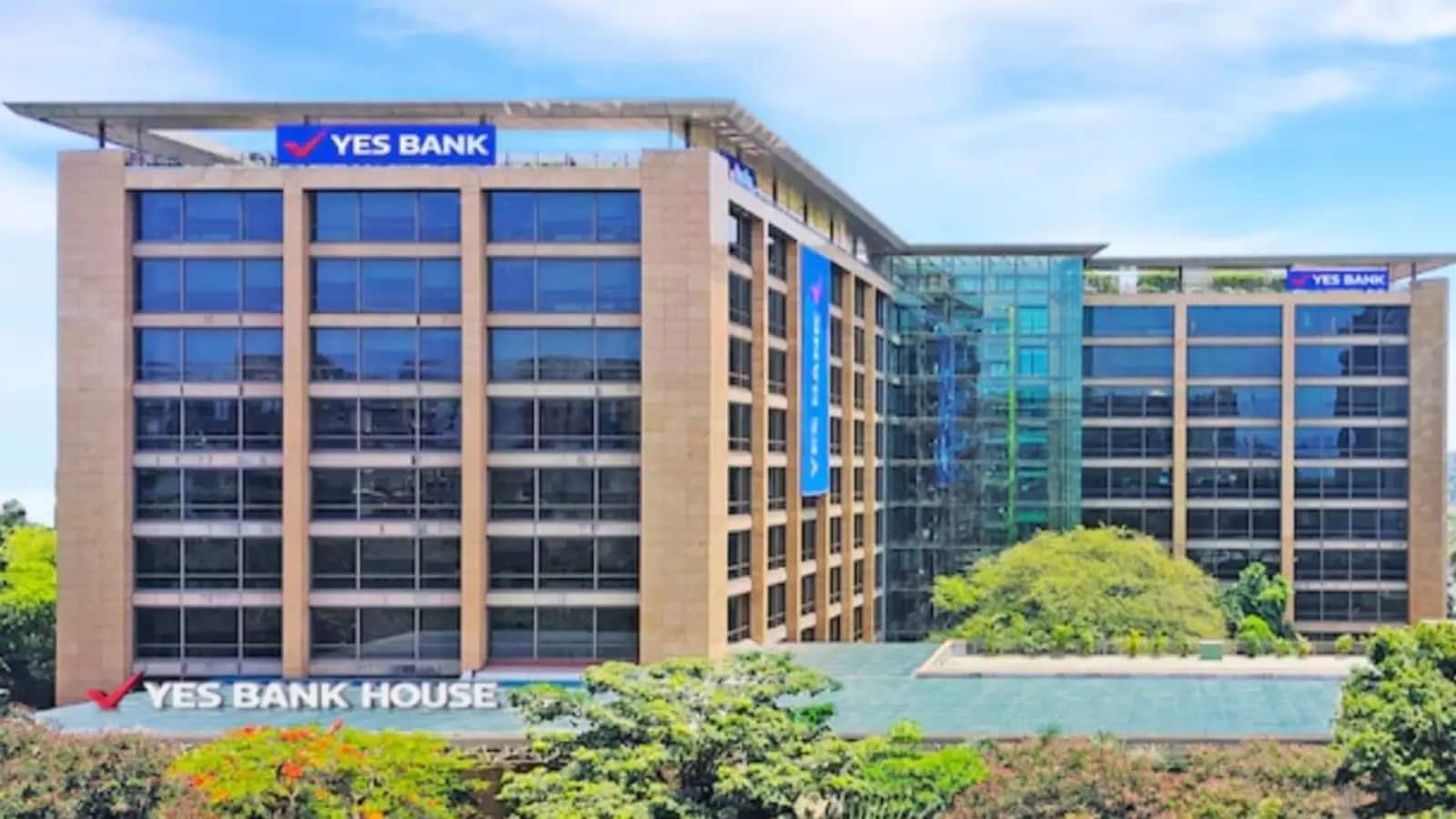 Yes Bank Q2 Result: सितंबर तिमाही में 18% बढ़ा मुनाफा, एसेट क्वालिटी स्थिर Yes Bank Q2 Result: सितंबर तिमाही में 18% बढ़ा मुनाफा, एसेट क्वालिटी स्थिर