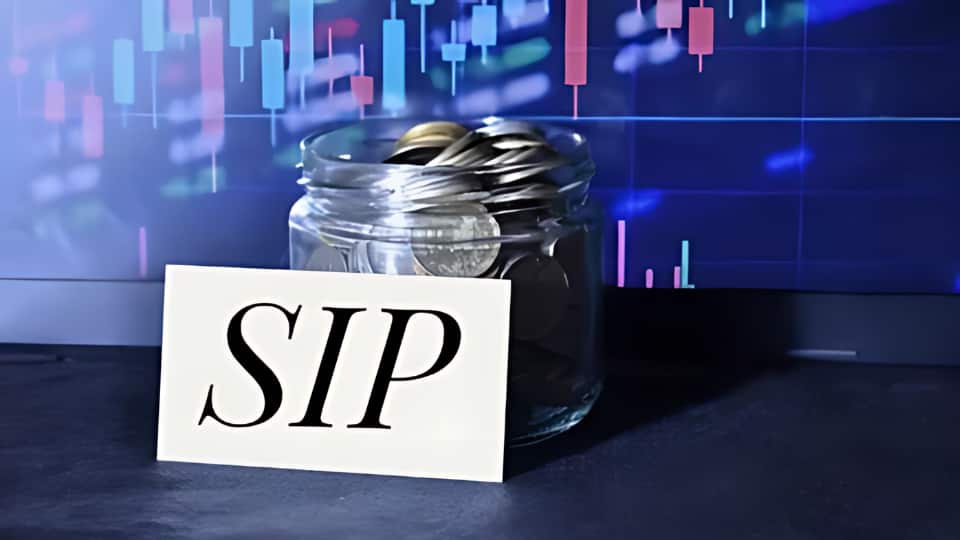 SIP Mistakes: SIP निवेश में होने वाली 5 बड़ी गलतियां जिनसे आपको जरूर बचना चाहिए, जानिए डिटेल SIP Mistakes: SIP निवेश में होने वाली 5 बड़ी गलतियां जिनसे आपको जरूर बचना चाहिए, जानिए डिटेल