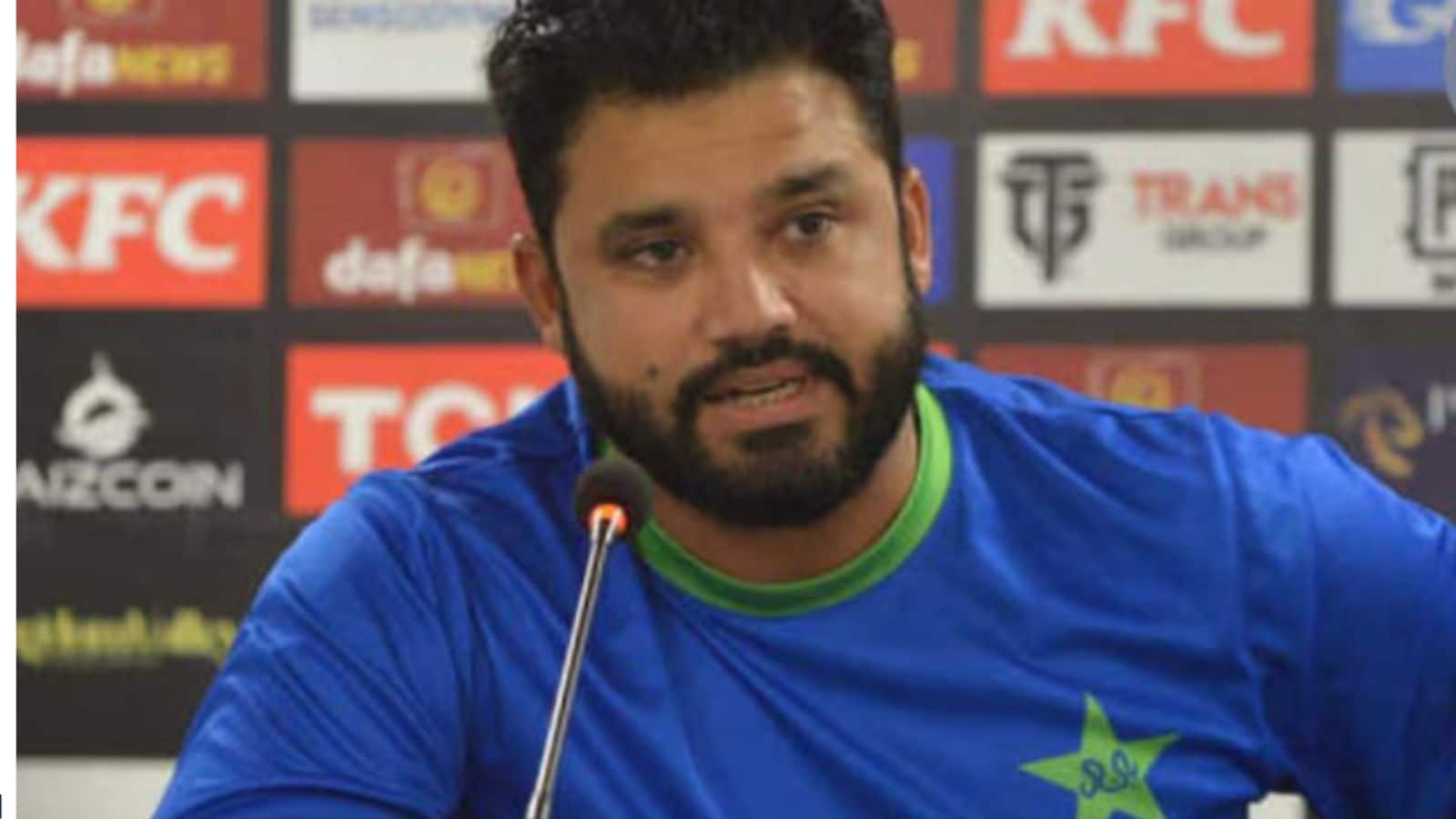 पाकिस्तान क्रिकेट में आया भूचाल! PCB सिलेक्शन कमिटी के हेड अजहर अली ने अचानक दिया इस्तीफा