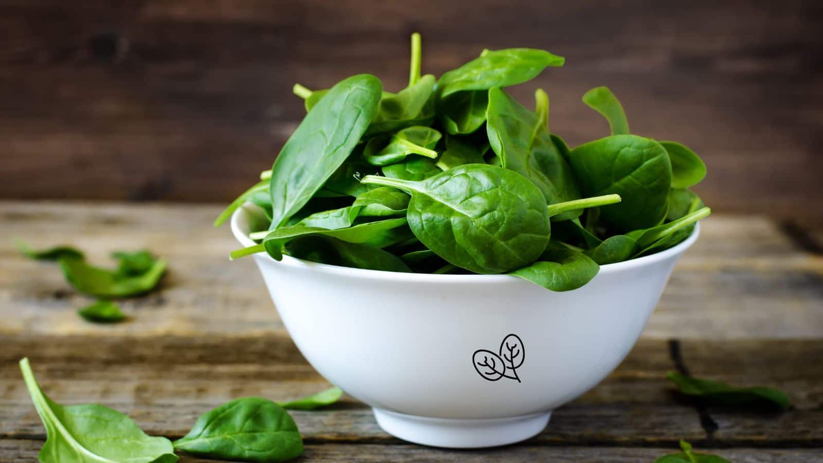 Cleaning Tips: बिना मेहनत ऐसे करें मेथी–पालक की डीप क्लीनिंग, मिनटों में मिट्टी होगी गायब! Cleaning Tips: बिना मेहनत ऐसे करें मेथी–पालक की डीप क्लीनिंग, मिनटों में मिट्टी होगी गायब!