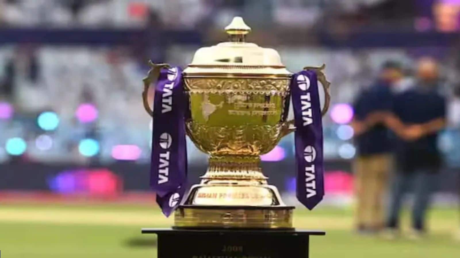 IPL 2026 Retention List: आईपीएल 2026 में फ्रेंचाइजी ने किसे किया रिटेन और रिलीज, देखें पूरी लिस्ट IPL 2026 Retention List: आईपीएल 2026 में फ्रेंचाइजी ने किसे किया रिटेन और रिलीज, देखें पूरी लिस्ट