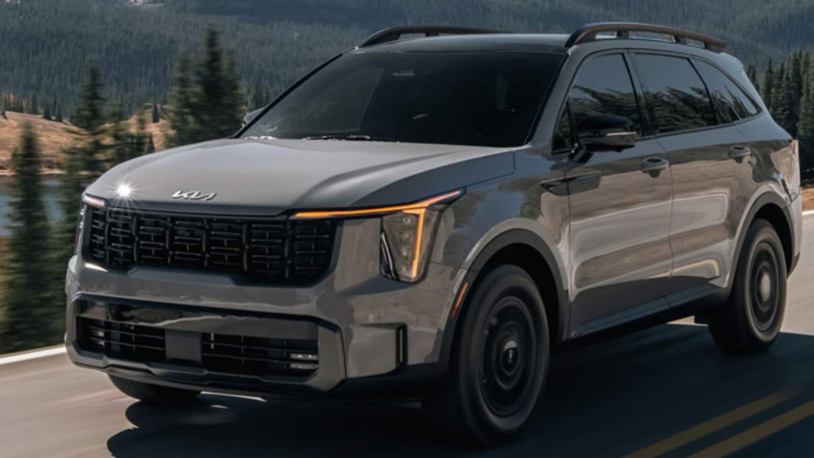 Toyota Fortuner की छुट्टी करने आ रही Kia Sorento, जानें कब होगी लॉन्च