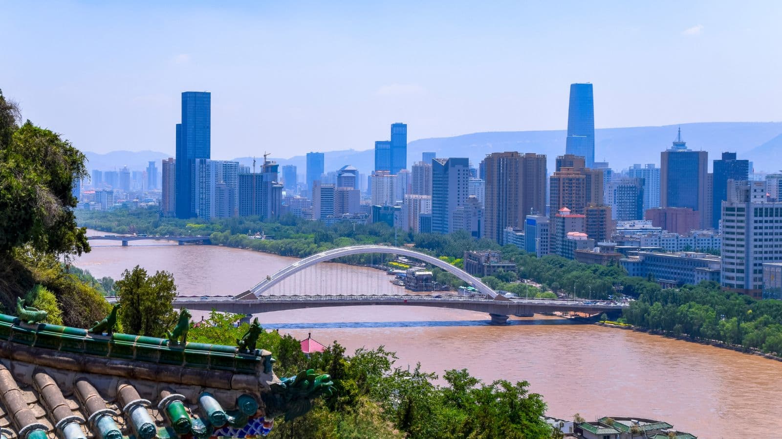 चीन का ये खूबसूरत शहर सर्दियों में और भी हो जाता है खास, पर्यटकों के लिए लॉन्च हुआ ये स्पेशल प्रोग्राम चीन का ये खूबसूरत शहर सर्दियों में और भी हो जाता है खास, पर्यटकों के लिए लॉन्च हुआ ये स्पेशल प्रोग्राम