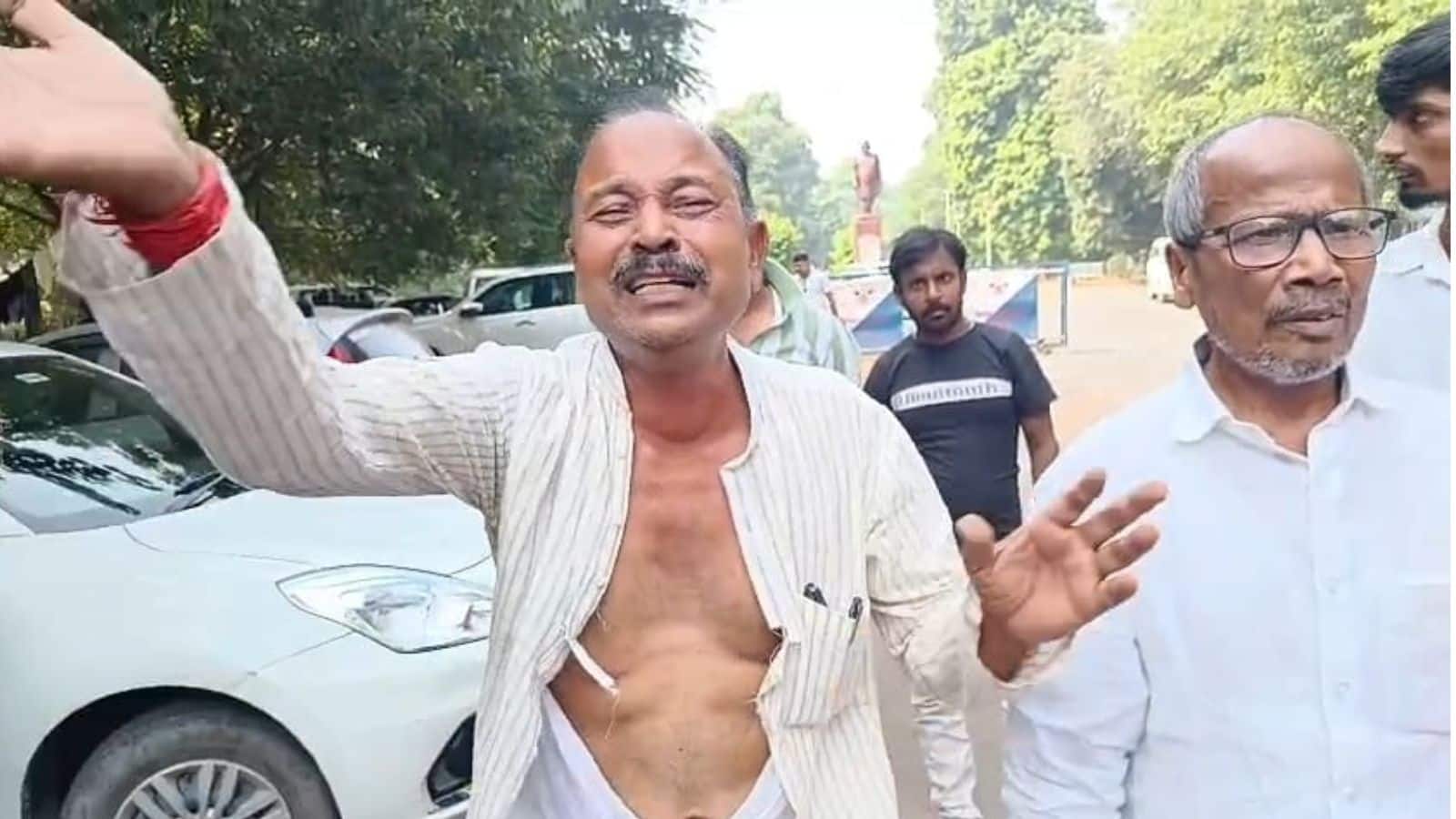 RJD के बागी नेता मदन शाह की भविष्यवाणी हुई सच, बोले थे - 'राजद 25 सीट पर सिमट जाएगी…' हुआ भी कुछ ऐसा