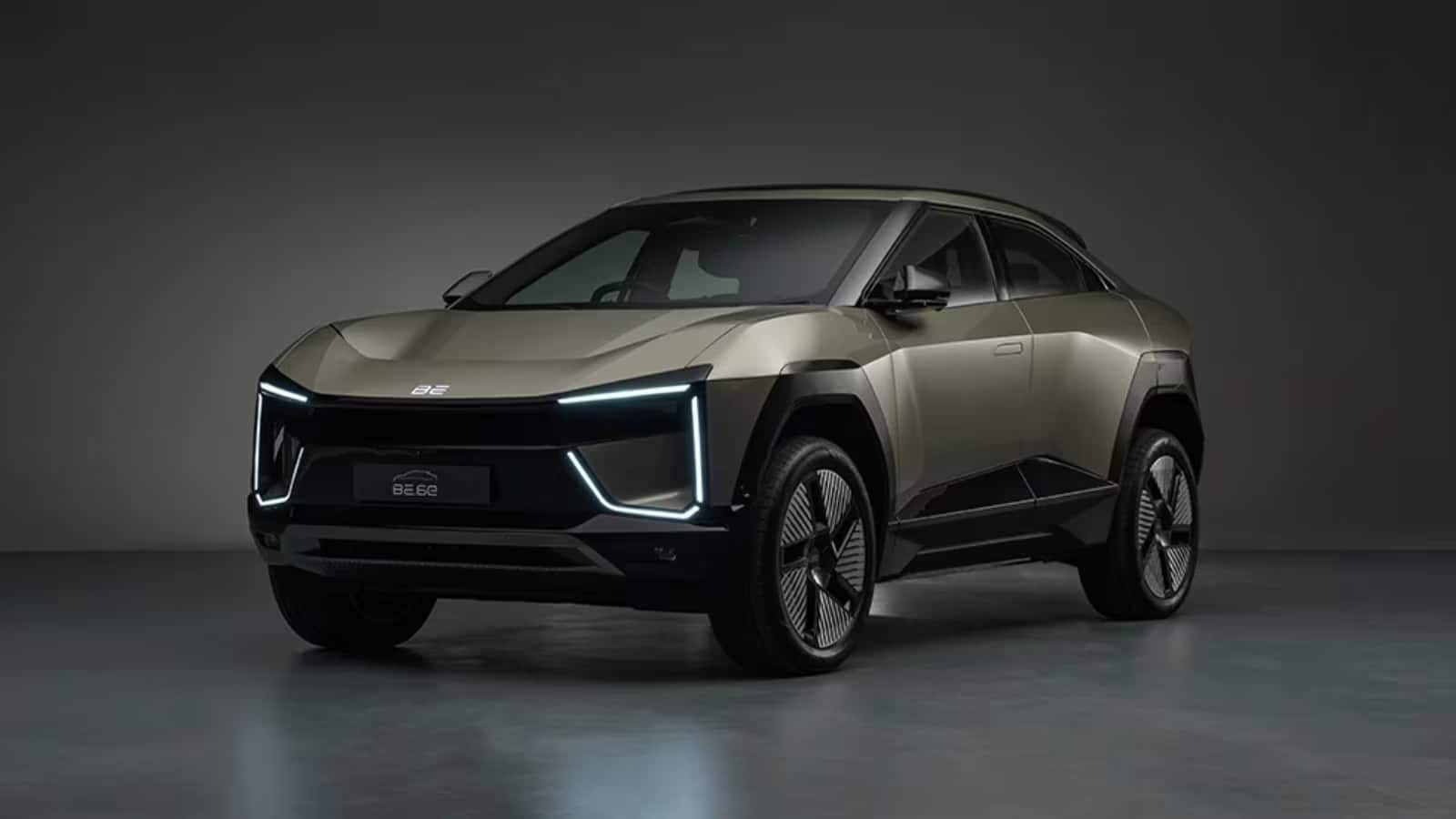 Mahindra ने रेस-इंस्पायर्ड वर्जन BE 6 का जारी किया टीजर, दिखी स्पोर्टियर एडिशन की पहली झलक