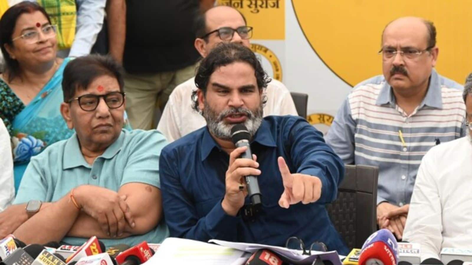 Prashant Kishor Press Conference: 'सारी गलती मेरी है...', हार के बाद PK का कबूलनामा; प्रेस कॉन्फ्रेंस में नीतीश कुमार को दे दिया बड़ा चैलेंज Prashant Kishor Press Conference: 'सारी गलती मेरी है...', हार के बाद PK का कबूलनामा; प्रेस कॉन्फ्रेंस में नीतीश कुमार को दे दिया बड़ा चैलेंज