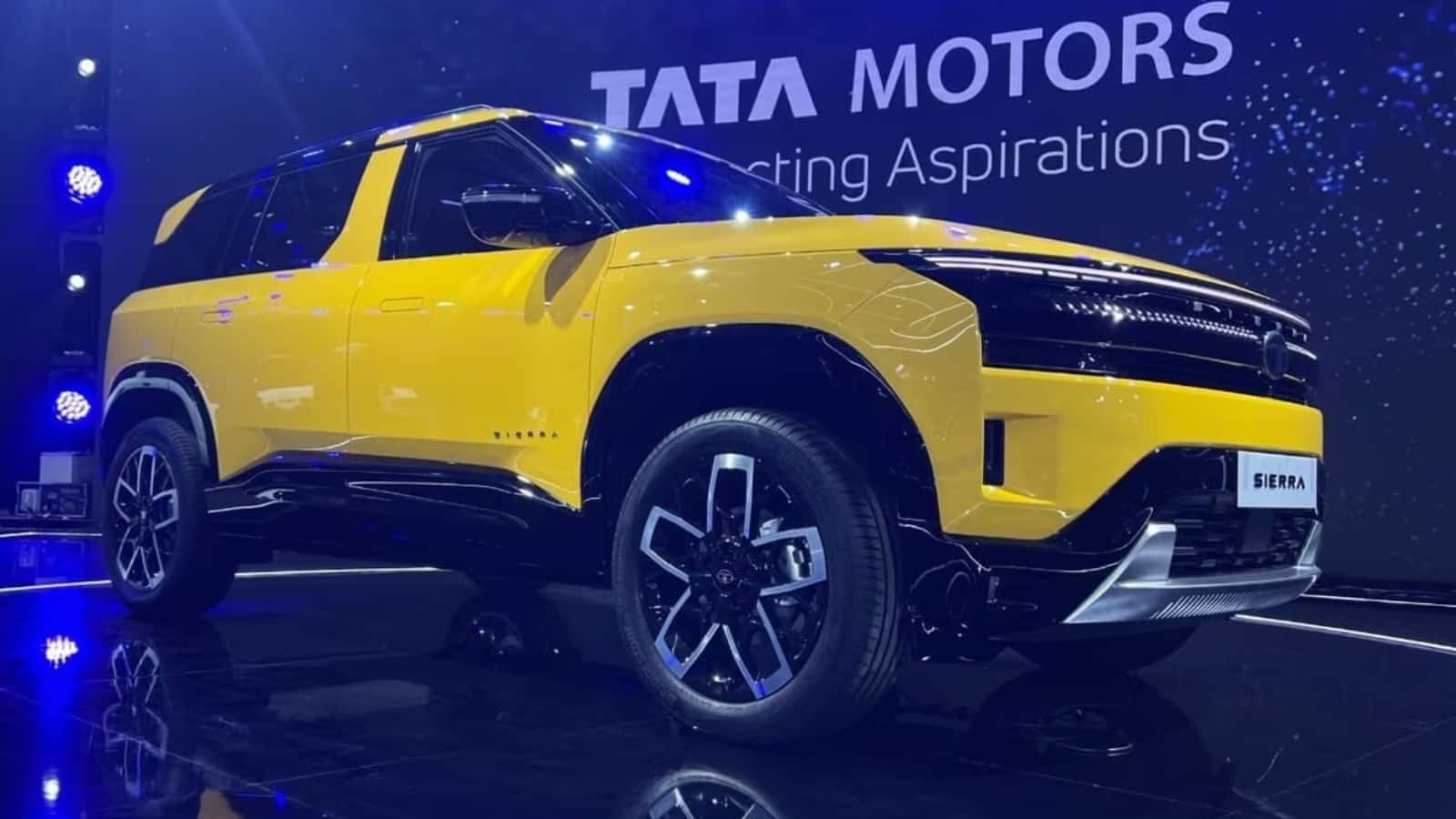 Tata Sierra 2025 Launch: आज लॉन्च होगी नई Tata Sierra, दमदार फीचर और स्टाइलिश लुक के साथ, जानें कितनी हो सकती है कीमत?