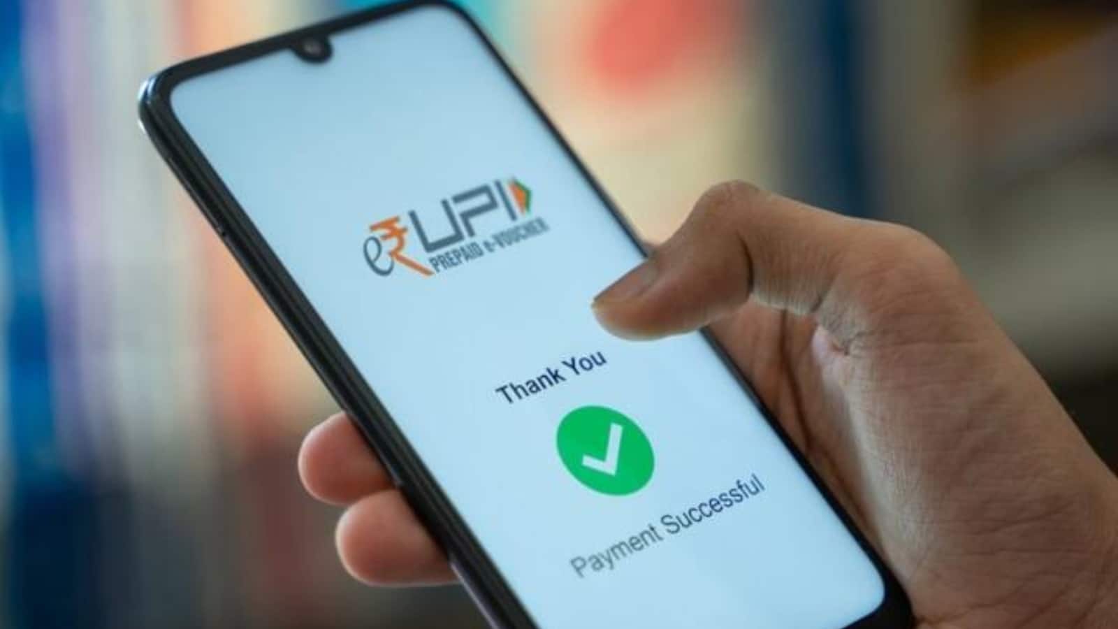 UPI से बनाएं पेमेंट को आसान और सुरक्षित, जानें इसके 3 सीक्रेट फीचर्स UPI से बनाएं पेमेंट को आसान और सुरक्षित, जानें इसके 3 सीक्रेट फीचर्स