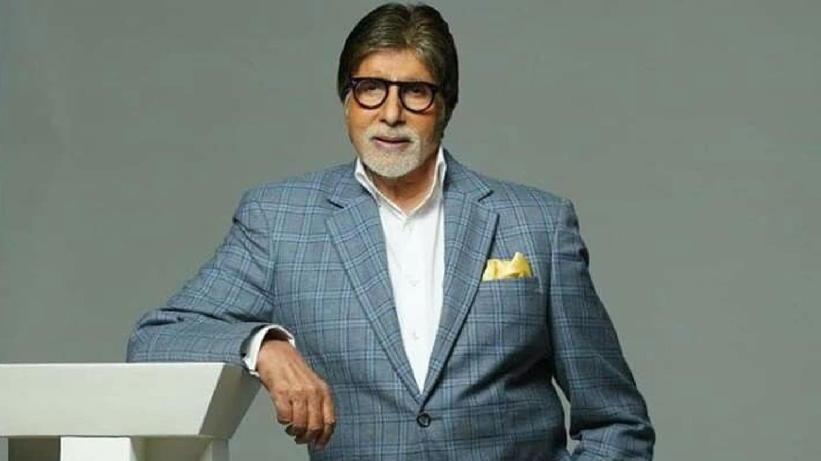 Cinema Ka FlashBack: अपनी पहली फिल्म के लिए Amitabh Bachchan ने किया था ऐसा त्याग, मेकअप मैन ने बांध दिए थे तारीफों के पुल