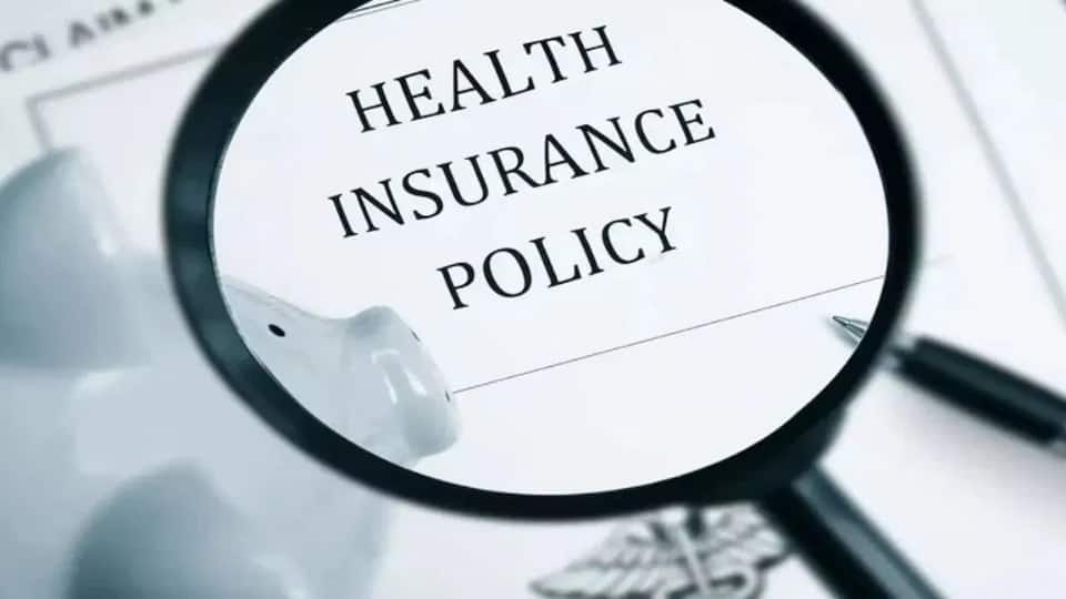 Health Insurance में मटेरियल चेंज क्लॉज का हो रहा दुरुपयोग! पॉलिसी धारक इससे कैसे बचें? Health Insurance में मटेरियल चेंज क्लॉज का हो रहा दुरुपयोग! पॉलिसी धारक इससे कैसे बचें?