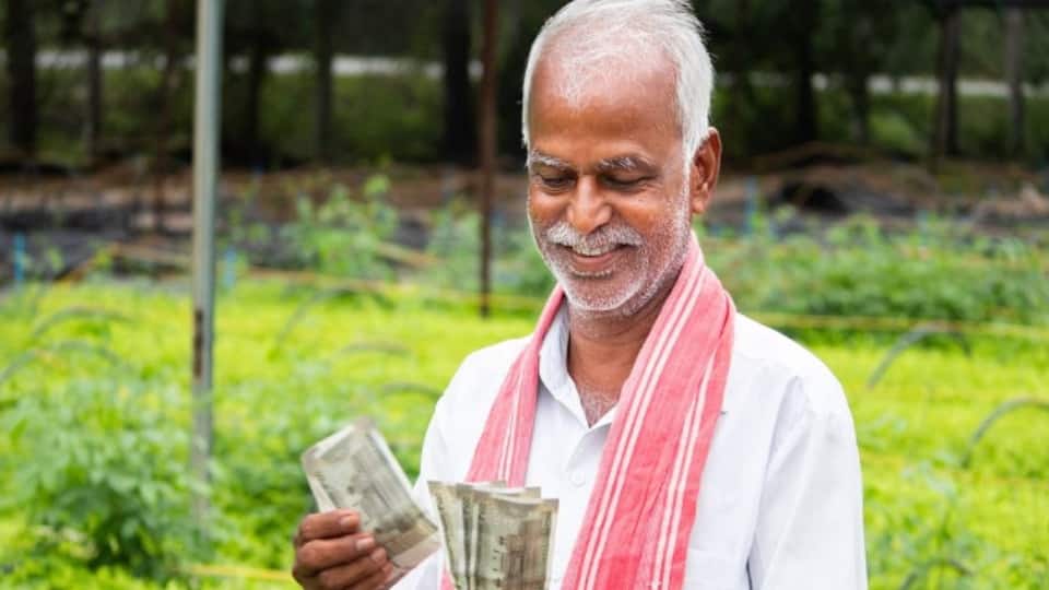 PM Kisan 21st Installment: किसानों के खातों में जल्द आएगी पीएम किसान योजना की 21वीं किस्त, जानिए तारीख और जरूरी बातें PM Kisan 21st Installment: किसानों के खातों में जल्द आएगी पीएम किसान योजना की 21वीं किस्त, जानिए तारीख और जरूरी बातें