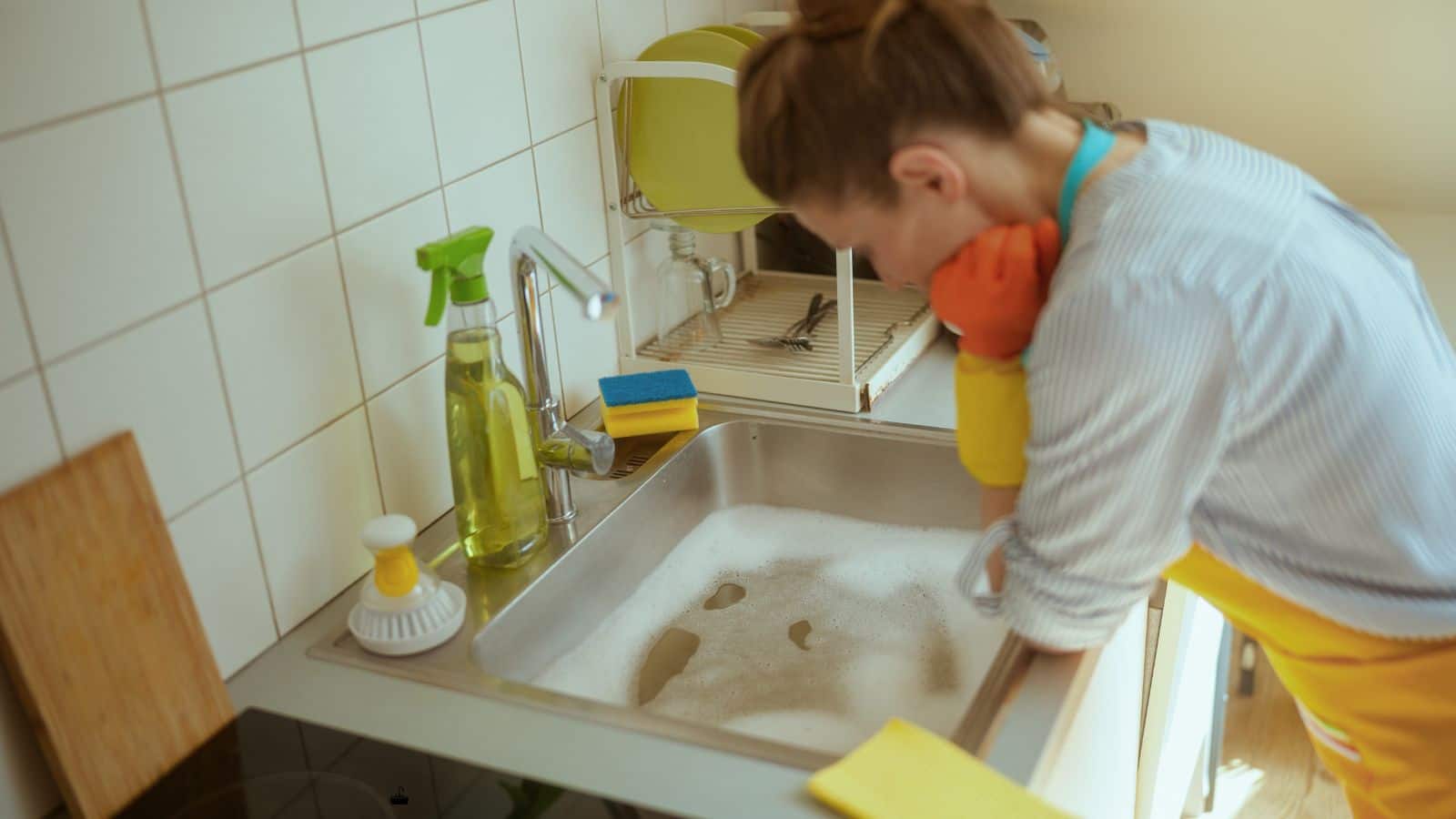 Tips and Tricks: किचन सिंक बार-बार जाम? ये आसान उपाय तुरंत देंगे राहत! Tips and Tricks: किचन सिंक बार-बार जाम? ये आसान उपाय तुरंत देंगे राहत!