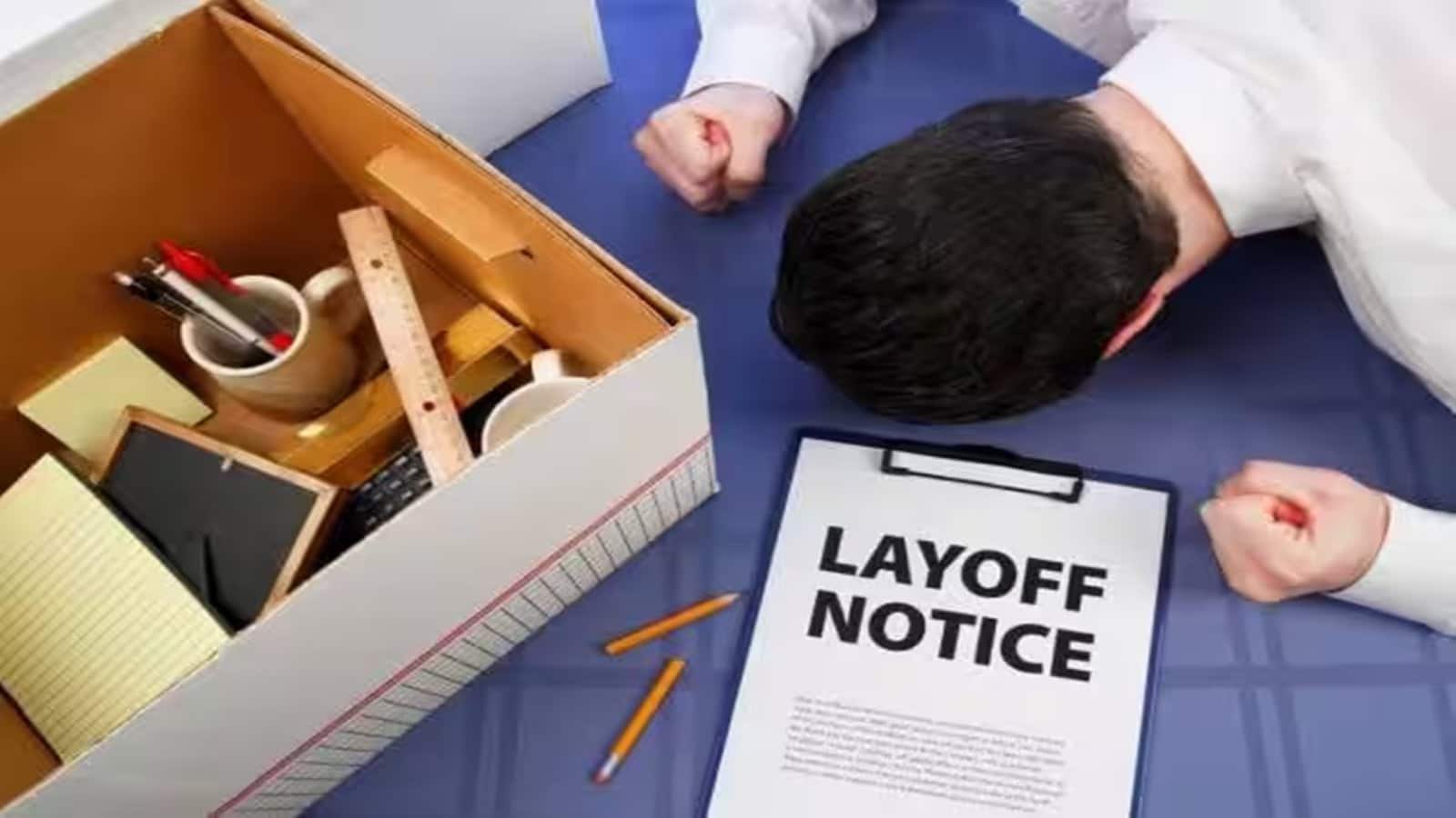 Verizon Layoffs: टेलिकम्युनिकेशंस कंपनी में अब तक की सबसे बड़ी छंटनी, निकाले जा रहे हैं 13000 से ज्यादा कर्मचारी