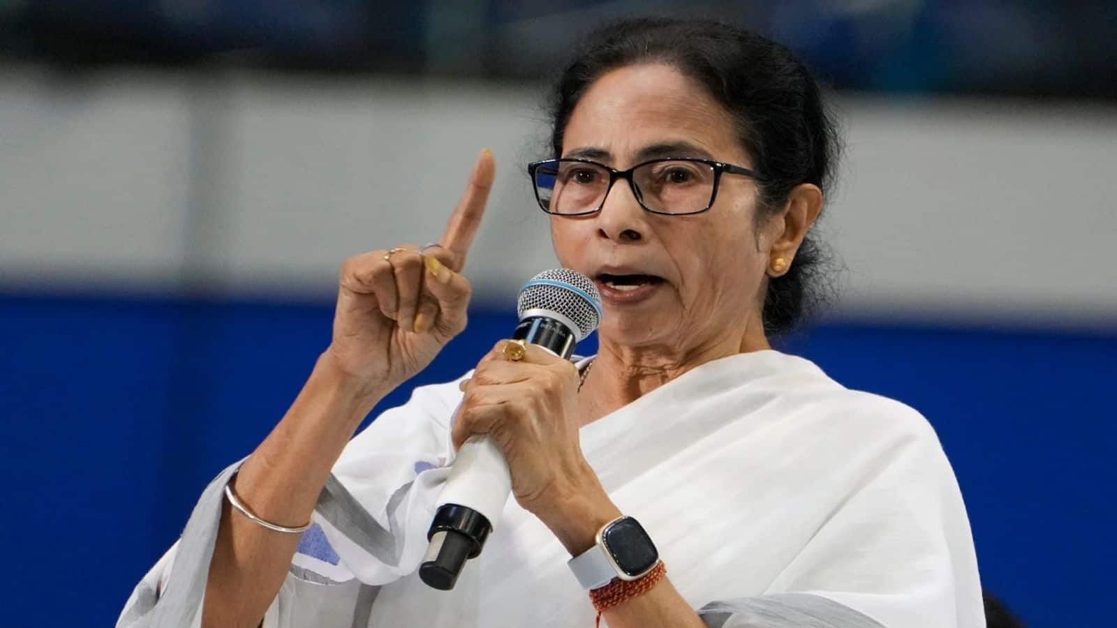 Mamata Banerjee SIR News: 'पूरे भारत में BJP की नींव हिला दूंगी'; बंगाल में SIR विवाद पर ममता बनर्जी की बड़ी चेतावनी