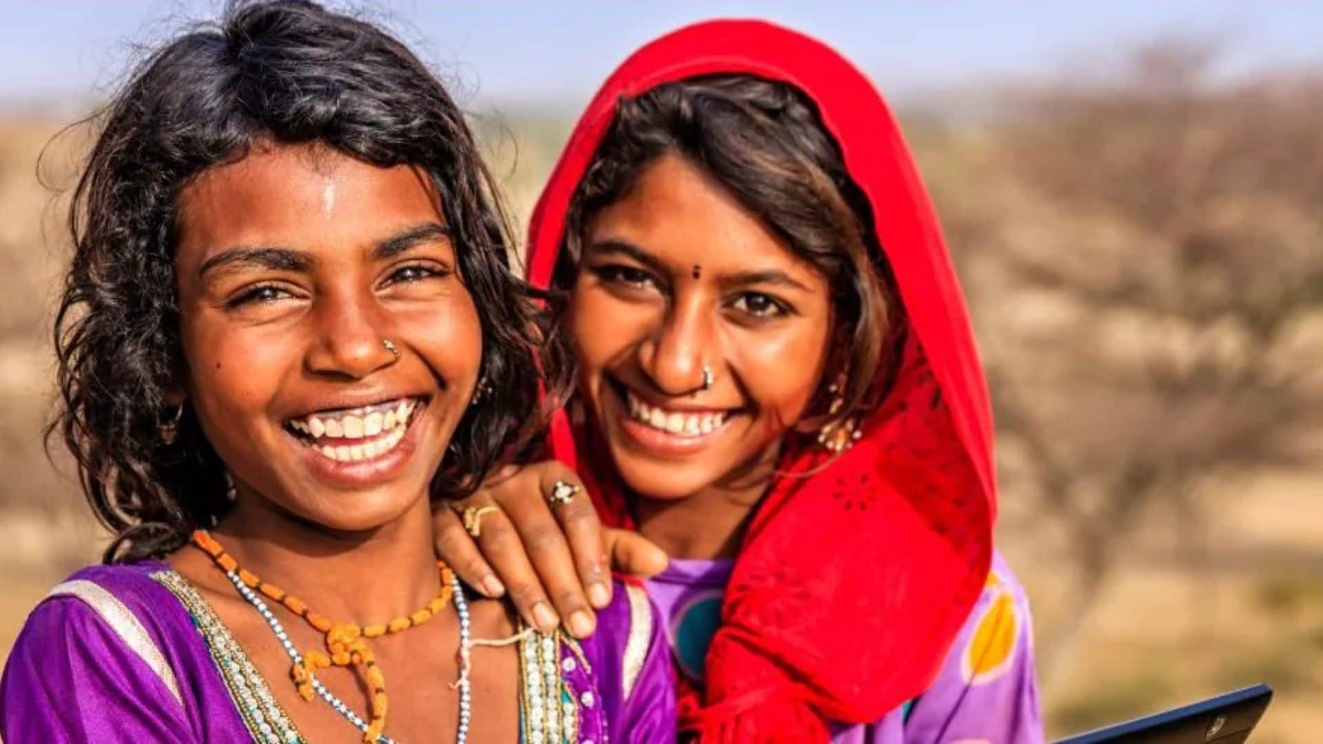 Sukanya Samriddhi Yojana: अपनी बेटी के लिए बनाएं करोड़ों का फंड, हर साल कमाएं 8.2% ब्याज के साथ टैक्स फ्री बचत