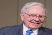 वॉरेन बफे की Berkshire Hathaway का ऑपरेटिंग प्रॉफिट 34% बढ़ा, नेट इनकम में 17% का इजाफा