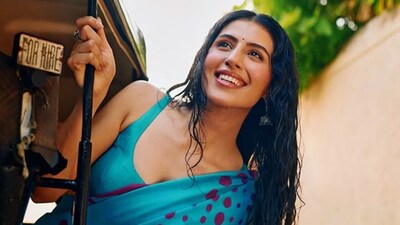 सिमर भाटिया
अक्षय कुमार की भतीजी सिमर भाटिया बड़े पर्दे पर जल्द ही दिखने वाली हैं। श्रीराम राघवन की 'इक्कीस' में वे अगस्त्य नंदा के ऑपोजिट नजर आएंगी, जबकि जयदीप अहलावत भी अहम रोल में हैं। फैमिली कनेक्शन के दम पर यह डेब्यू सुर्खियां बटोर रहा है।

