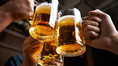 What is the best time to drink: रात में बियर पीना सुबह की तुलना में बेहतर माना जाता है।