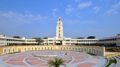 इच्छु और योग्य उम्मीदवार 16 मार्च 2026 तक अप्लाई कर सकते हैं।