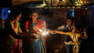 Deepavali UNESCO Heritage: भारत के दिवाली को यूनेस्को ने विश्व धरोहर घोषित कर दिया है