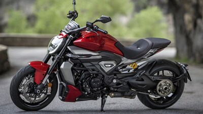 Ducati XDiavel V4 भारत में लॉन्च, मिलेंगे दमदार इंजन और स्टाइलिश क्रूजर डिजाइन, कीमत 30.89 ₹लाख