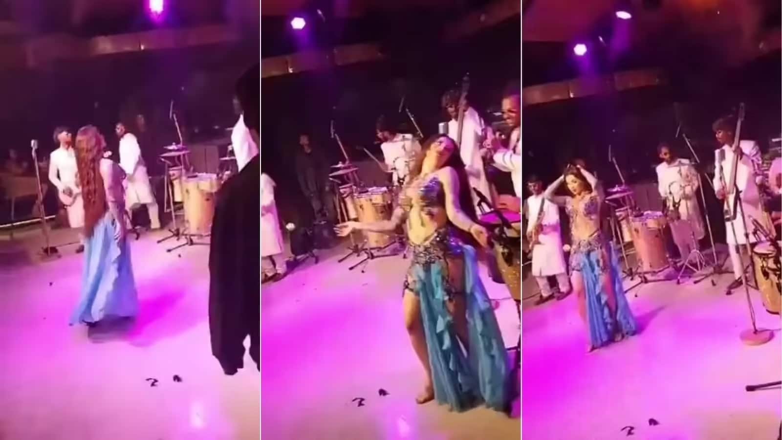 Goa Night Club Fire: लोग झूम रहे थे, अचानक लगी आग... गोवा नाइट क्लब में हादसे का वीडियो वायरल Goa Night Club Fire: लोग झूम रहे थे, अचानक लगी आग... गोवा नाइट क्लब में हादसे का वीडियो वायरल