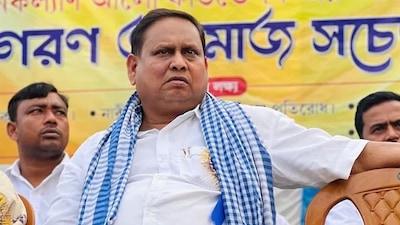 West Bengal Elections 2026: हुमायूं कबीर ने बंगाल की राजनीति में नई हलचल पैदा कर दी है
