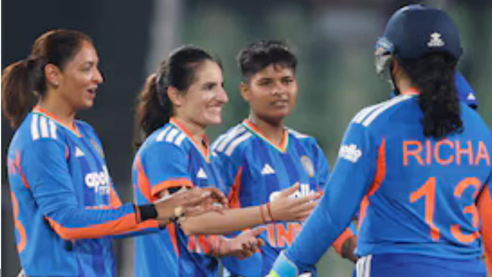 IND W vs SL W Highlights: शेफाली वर्मा की तूफानी पारी, श्रीलंका को 8 विकेट से दी मात, 3-0 से आगे भारत IND W vs SL W Highlights: शेफाली वर्मा की तूफानी पारी, श्रीलंका को 8 विकेट से दी मात, 3-0 से आगे भारत