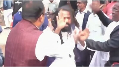 शांतनु ठाकुर के इस बयान पर मचा बवाल, TMC और BJP समर्थकों के बीच हुई भिड़ंत