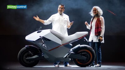 ओला इलेक्ट्रिक का शेयर 2.46% की बढ़त के साथ ₹34.95 पर बंद हुआ।