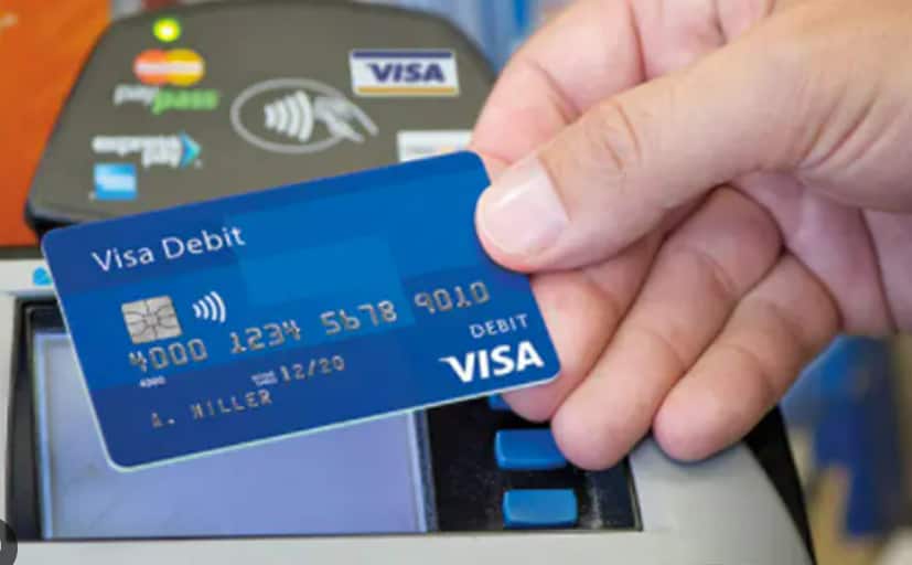 क्रेडिट कार्ड लिमिट बढ़ाने के नाम पर धोखाधड़ी से बचें, जानिए अहम सुरक्षा टिप्स क्रेडिट कार्ड लिमिट बढ़ाने के नाम पर धोखाधड़ी से बचें, जानिए अहम सुरक्षा टिप्स